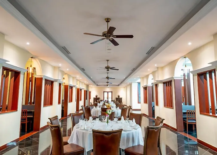 De La Renaissance Hotel Siem Reap