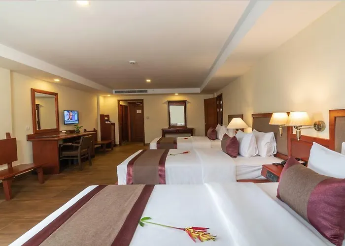Hotel De La Renaissance 5*